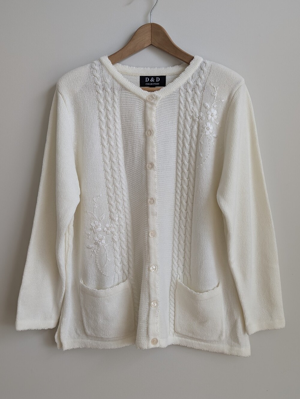 NWT Embroidered Beaded Winter White Cream Soft Chenille Cardigan Sweater XL